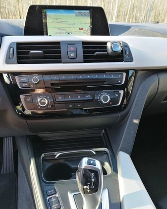 BMW Seria 3 cena 62900 przebieg: 167000, rok produkcji 2015 z Legnica małe 352